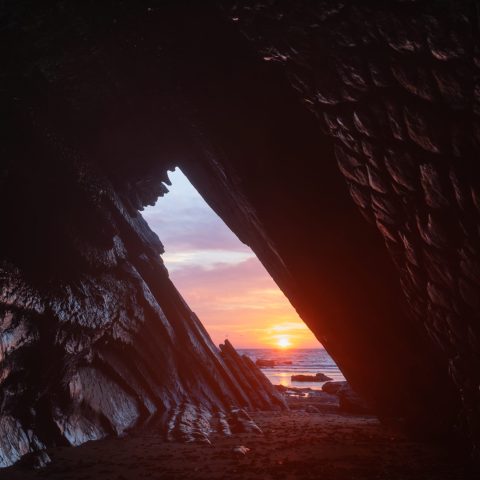 sunset-zumaia-ocean-beach